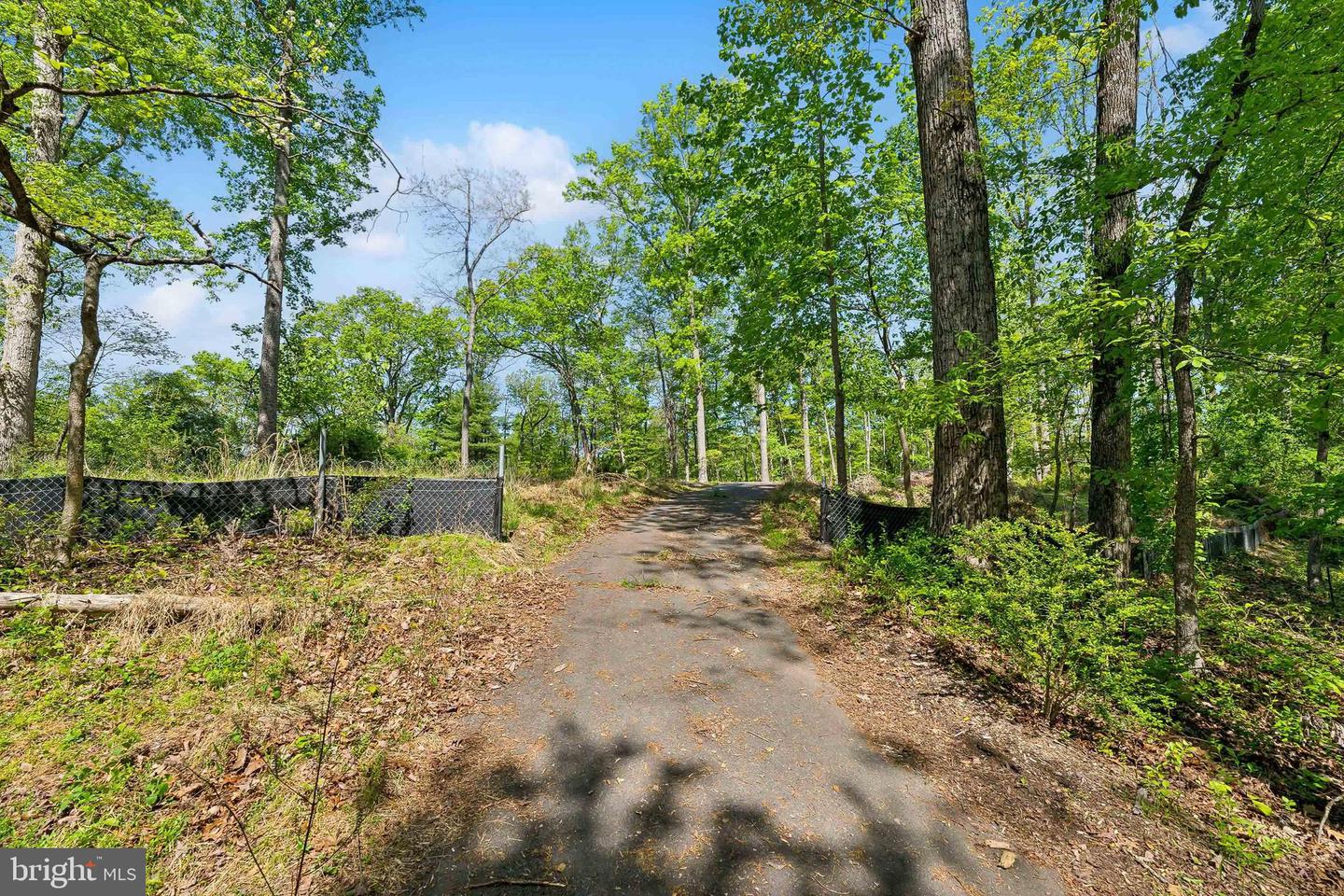 1000 MANNING ST, GREAT FALLS, Virginia 22066, ,Land,For sale,1000 MANNING ST,VAFX2168086 MLS # VAFX2168086