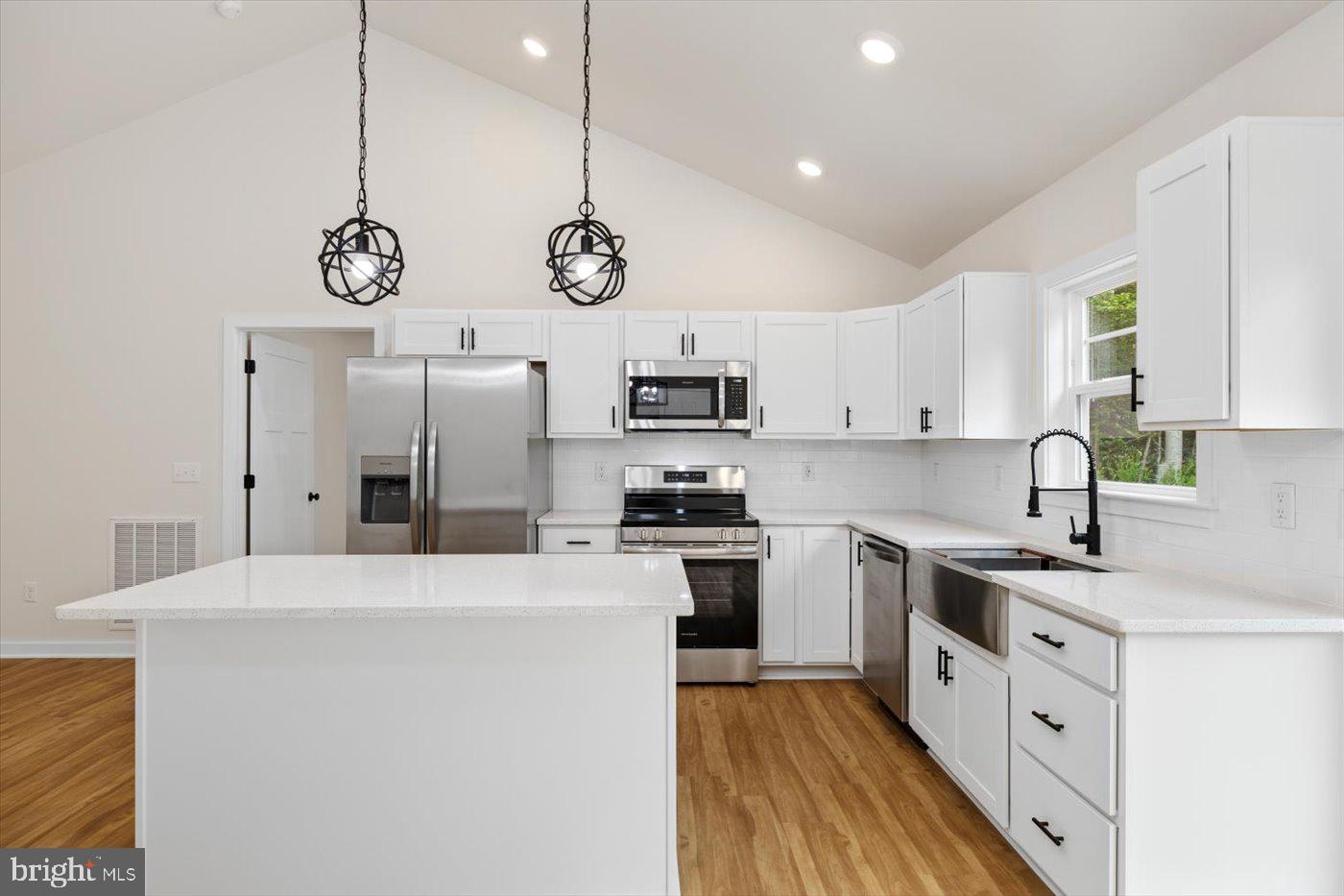 27173 N ANNA DR, RUTHER GLEN, Virginia 22546, 3 Bedrooms Bedrooms, 9 Rooms Rooms,2 BathroomsBathrooms,Residential,For sale,27173 N ANNA DR,VACV2009106 MLS # VACV2009106