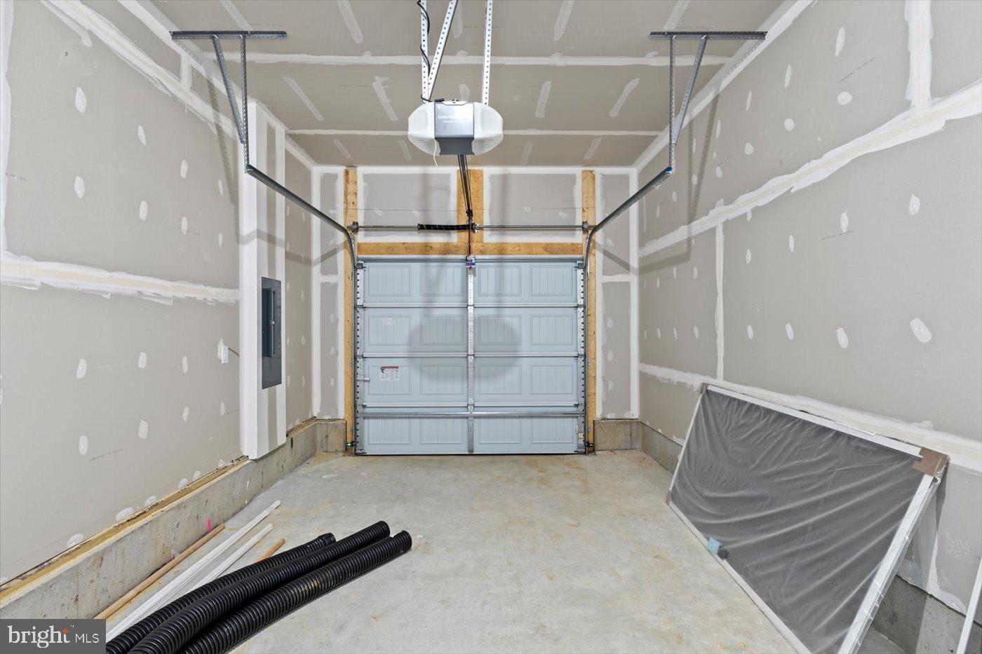 27173 N ANNA DR, RUTHER GLEN, Virginia 22546, 3 Bedrooms Bedrooms, 9 Rooms Rooms,2 BathroomsBathrooms,Residential,For sale,27173 N ANNA DR,VACV2009106 MLS # VACV2009106