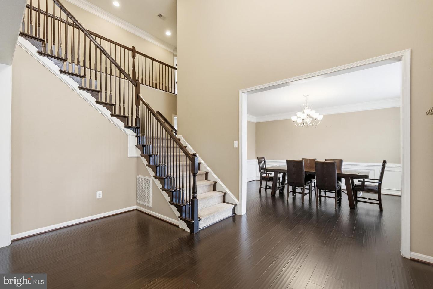 14612 BRIDLE CREEK RD, WOODBRIDGE, Virginia 22193, 6 Bedrooms Bedrooms, ,4 BathroomsBathrooms,Residential,For sale,14612 BRIDLE CREEK RD,VAPW2107610 MLS # VAPW2107610