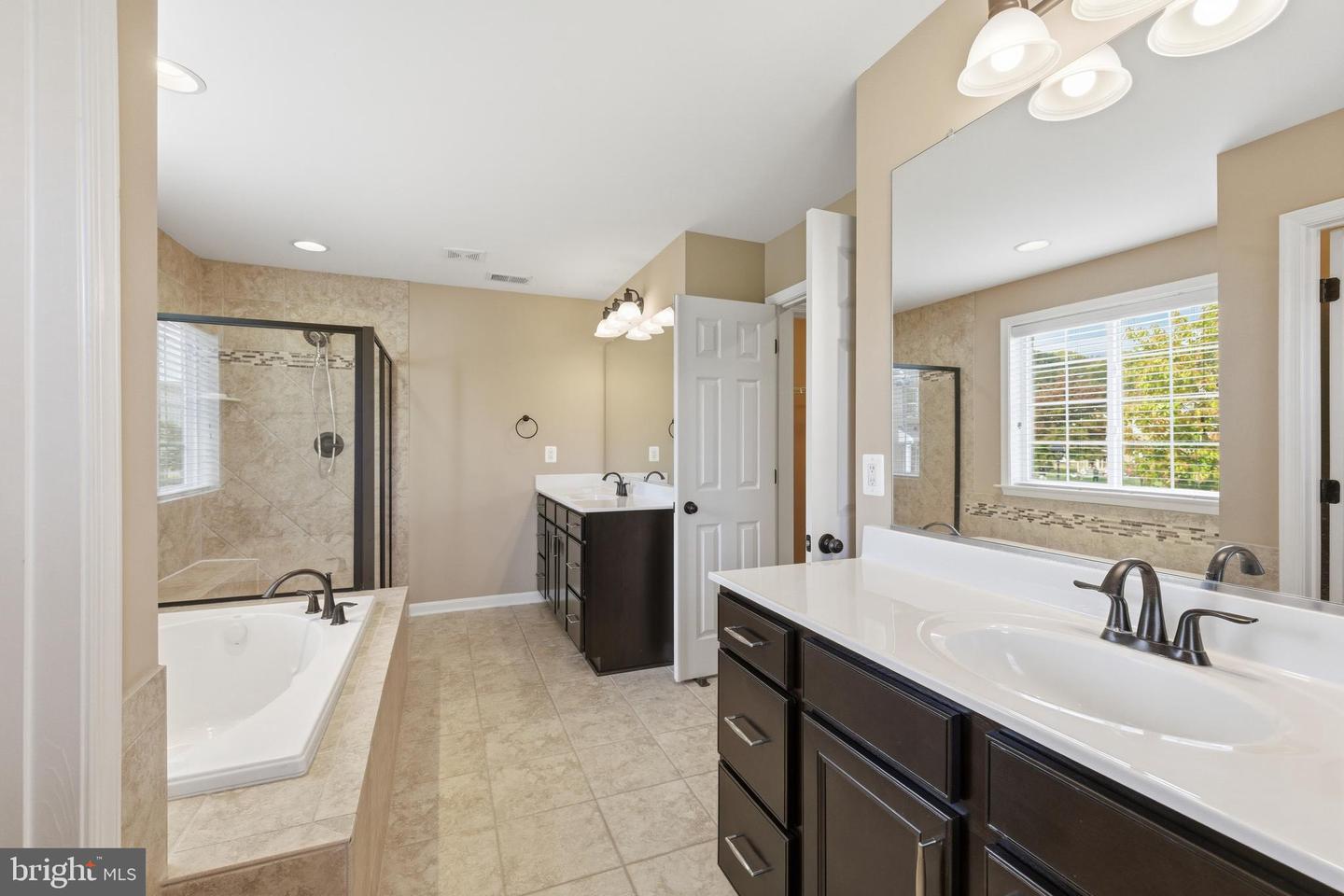 14612 BRIDLE CREEK RD, WOODBRIDGE, Virginia 22193, 6 Bedrooms Bedrooms, ,4 BathroomsBathrooms,Residential,For sale,14612 BRIDLE CREEK RD,VAPW2107610 MLS # VAPW2107610