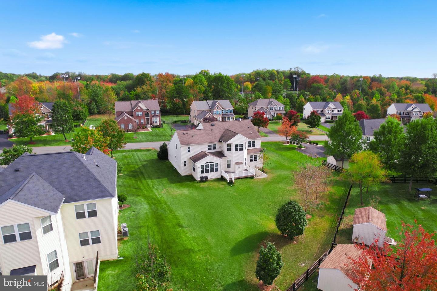 14612 BRIDLE CREEK RD, WOODBRIDGE, Virginia 22193, 6 Bedrooms Bedrooms, ,4 BathroomsBathrooms,Residential,For sale,14612 BRIDLE CREEK RD,VAPW2107610 MLS # VAPW2107610