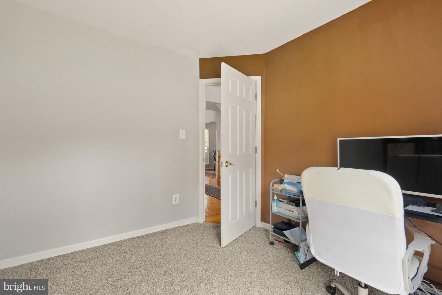 15725 MARBURY HEIGHTS WAY, DUMFRIES, Virginia 22025, 5 Bedrooms Bedrooms, ,3 BathroomsBathrooms,Residential,For sale,15725 MARBURY HEIGHTS WAY,VAPW2107612 MLS # VAPW2107612