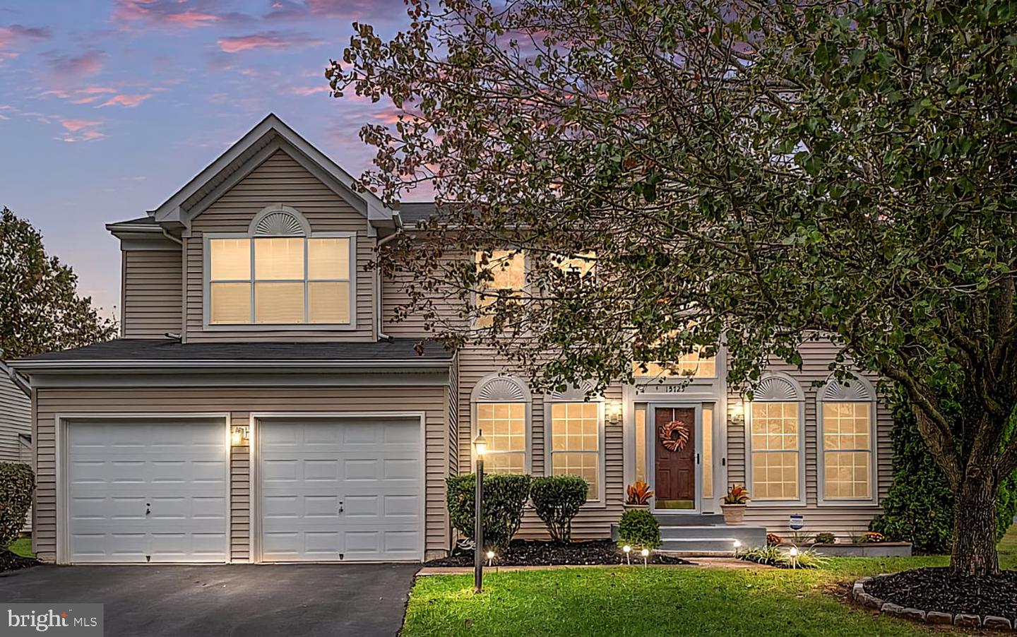 15725 MARBURY HEIGHTS WAY, DUMFRIES, Virginia 22025, 5 Bedrooms Bedrooms, ,3 BathroomsBathrooms,Residential,For sale,15725 MARBURY HEIGHTS WAY,VAPW2107612 MLS # VAPW2107612