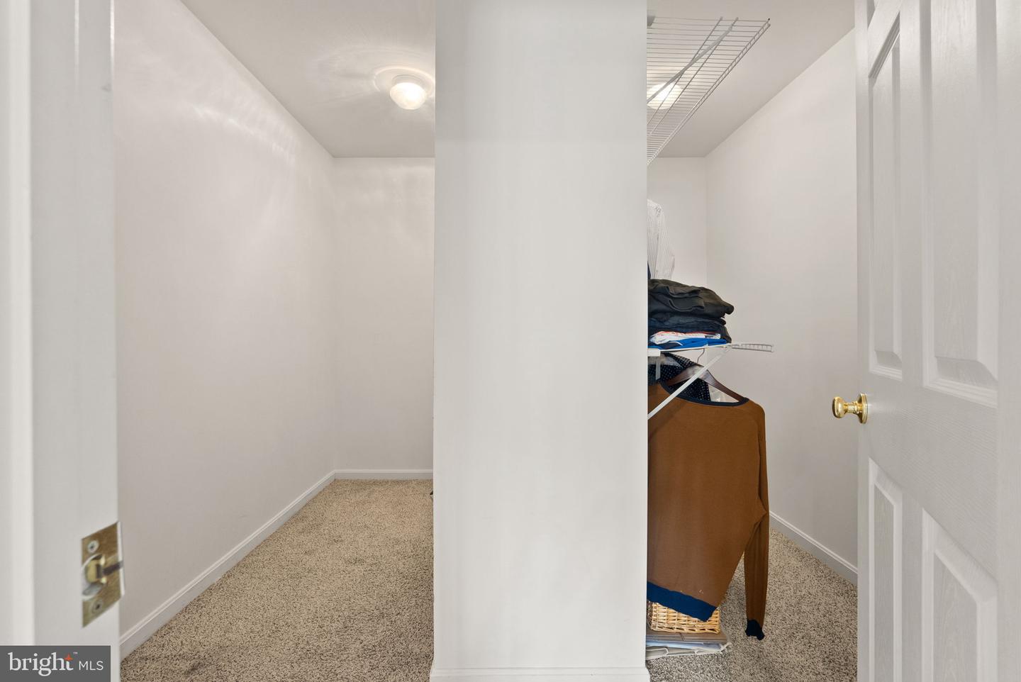 15725 MARBURY HEIGHTS WAY, DUMFRIES, Virginia 22025, 5 Bedrooms Bedrooms, ,3 BathroomsBathrooms,Residential,For sale,15725 MARBURY HEIGHTS WAY,VAPW2107612 MLS # VAPW2107612