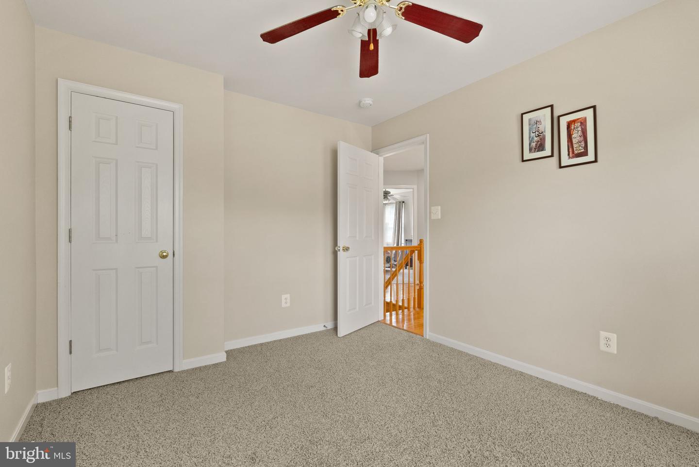 15725 MARBURY HEIGHTS WAY, DUMFRIES, Virginia 22025, 5 Bedrooms Bedrooms, ,3 BathroomsBathrooms,Residential,For sale,15725 MARBURY HEIGHTS WAY,VAPW2107612 MLS # VAPW2107612