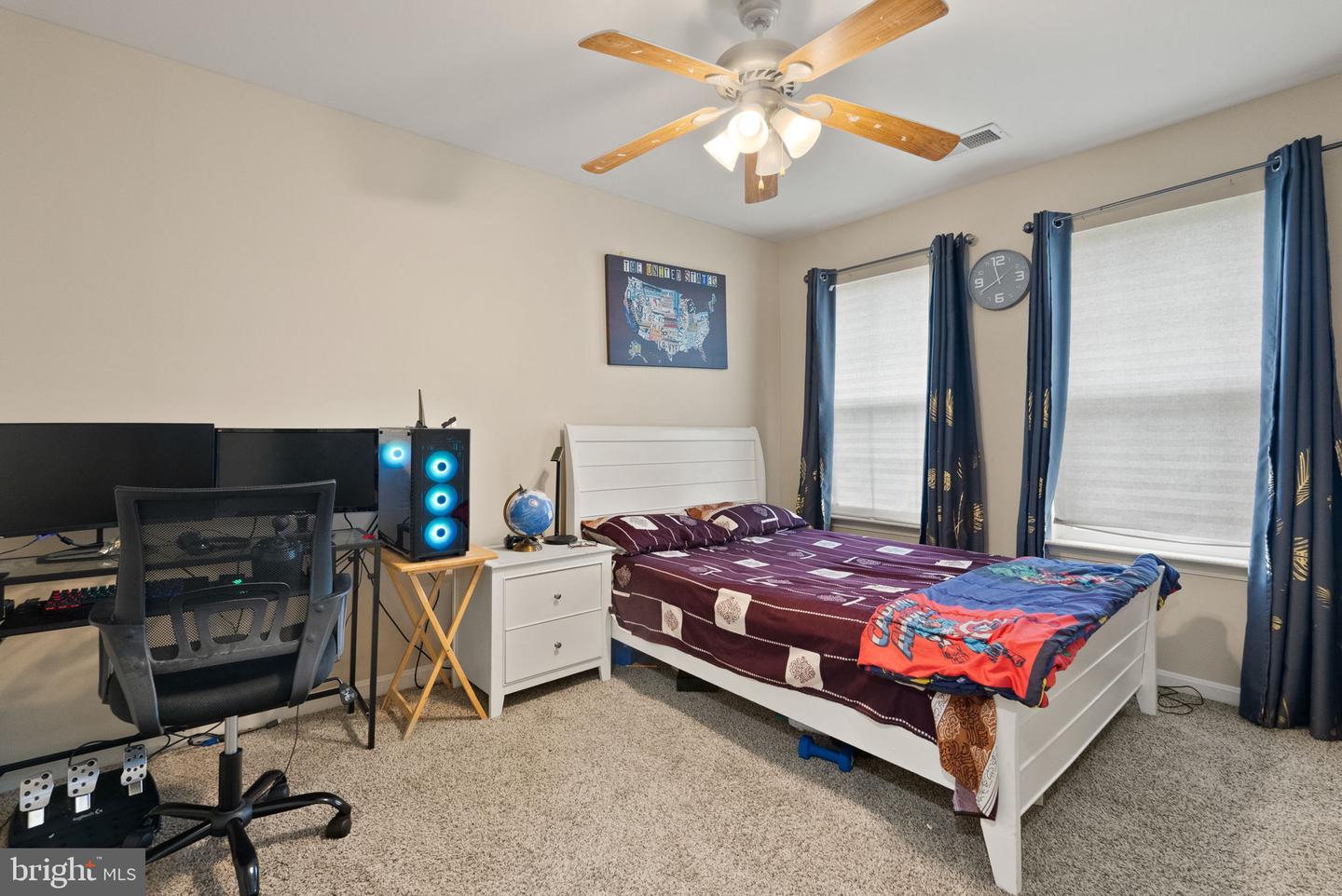 15725 MARBURY HEIGHTS WAY, DUMFRIES, Virginia 22025, 5 Bedrooms Bedrooms, ,3 BathroomsBathrooms,Residential,For sale,15725 MARBURY HEIGHTS WAY,VAPW2107612 MLS # VAPW2107612