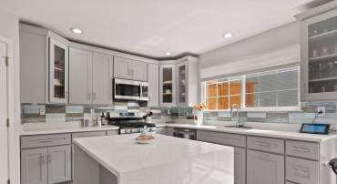 15725 MARBURY HEIGHTS WAY, DUMFRIES, Virginia 22025, 5 Bedrooms Bedrooms, ,3 BathroomsBathrooms,Residential,For sale,15725 MARBURY HEIGHTS WAY,VAPW2107612 MLS # VAPW2107612