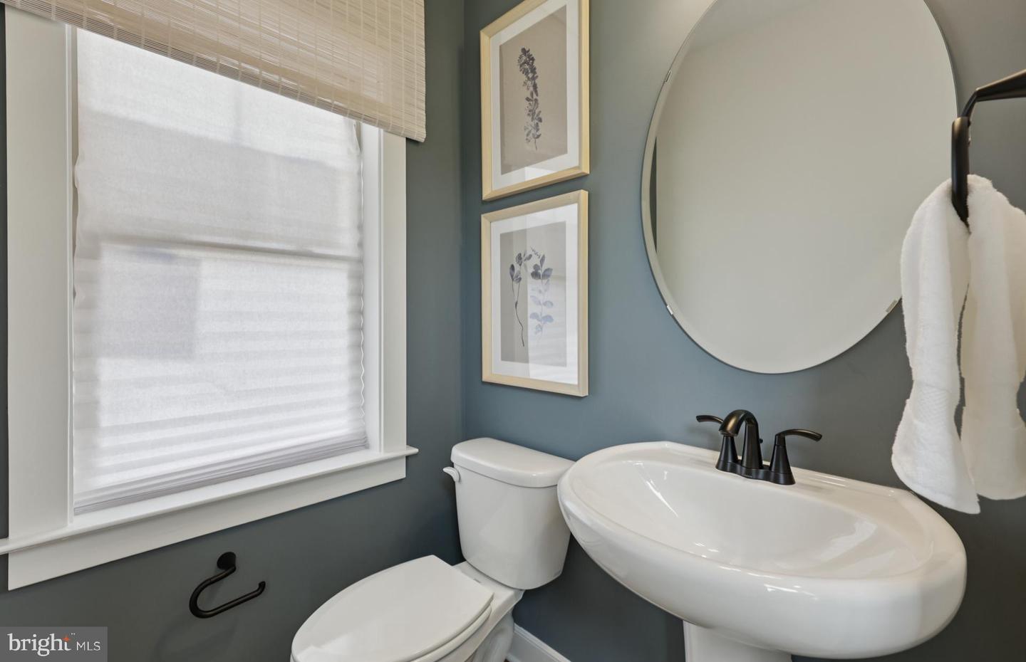 6098 AZURITE WAY, HAYMARKET, Virginia 20169, 3 Bedrooms Bedrooms, ,3 BathroomsBathrooms,Residential,For sale,6098 AZURITE WAY,VAPW2107616 MLS # VAPW2107616