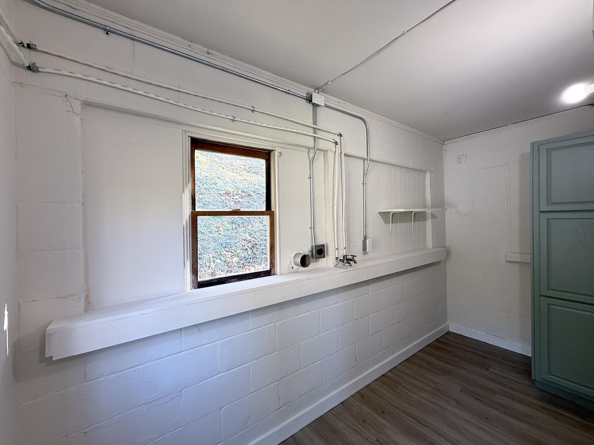 2020 WEST MIDLAND TRL, LEXINGTON, Virginia 24450, 3 Bedrooms Bedrooms, ,1 BathroomBathrooms,Residential,2020 WEST MIDLAND TRL,670390 MLS # 670390 2020 WEST MIDLAND TRL, LEXINGTON, Virginia 24450, 3 Bedrooms Bedrooms, ,1 BathroomBathrooms,Residential,2020 WEST MIDLAND TRL,670390 MLS # 670390