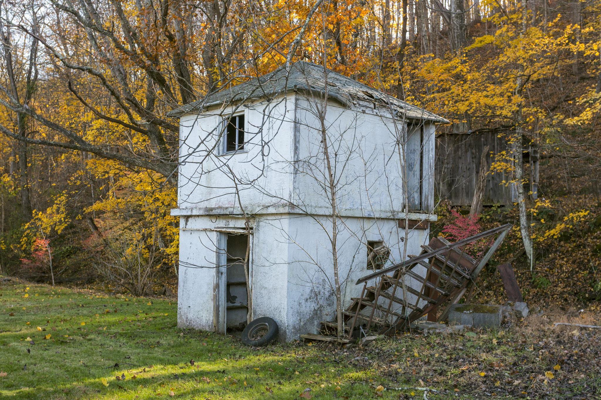 165 W RAILROAD AVE, CRAIGSVILLE, Virginia 24430, 4 Bedrooms Bedrooms, ,1 BathroomBathrooms,Residential,165 W RAILROAD AVE,670955 MLS # 670955
