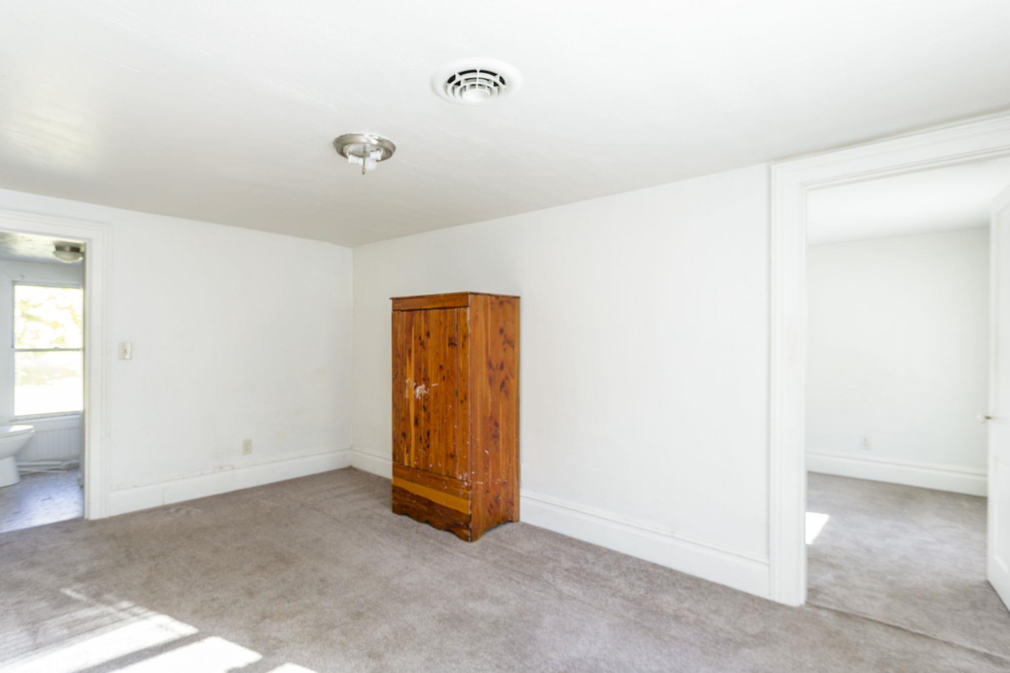 8 S CHESTNUT AVE, CRAIGSVILLE, Virginia 24430, 4 Bedrooms Bedrooms, ,1 BathroomBathrooms,Residential,8 S CHESTNUT AVE,670956 MLS # 670956 8 S CHESTNUT AVE, CRAIGSVILLE, Virginia 24430, 4 Bedrooms Bedrooms, ,1 BathroomBathrooms,Residential,8 S CHESTNUT AVE,670956 MLS # 670956