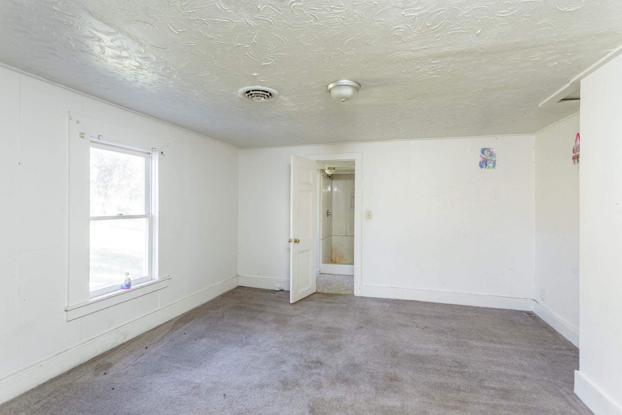 8 S CHESTNUT AVE, CRAIGSVILLE, Virginia 24430, 4 Bedrooms Bedrooms, ,1 BathroomBathrooms,Residential,8 S CHESTNUT AVE,670956 MLS # 670956 8 S CHESTNUT AVE, CRAIGSVILLE, Virginia 24430, 4 Bedrooms Bedrooms, ,1 BathroomBathrooms,Residential,8 S CHESTNUT AVE,670956 MLS # 670956