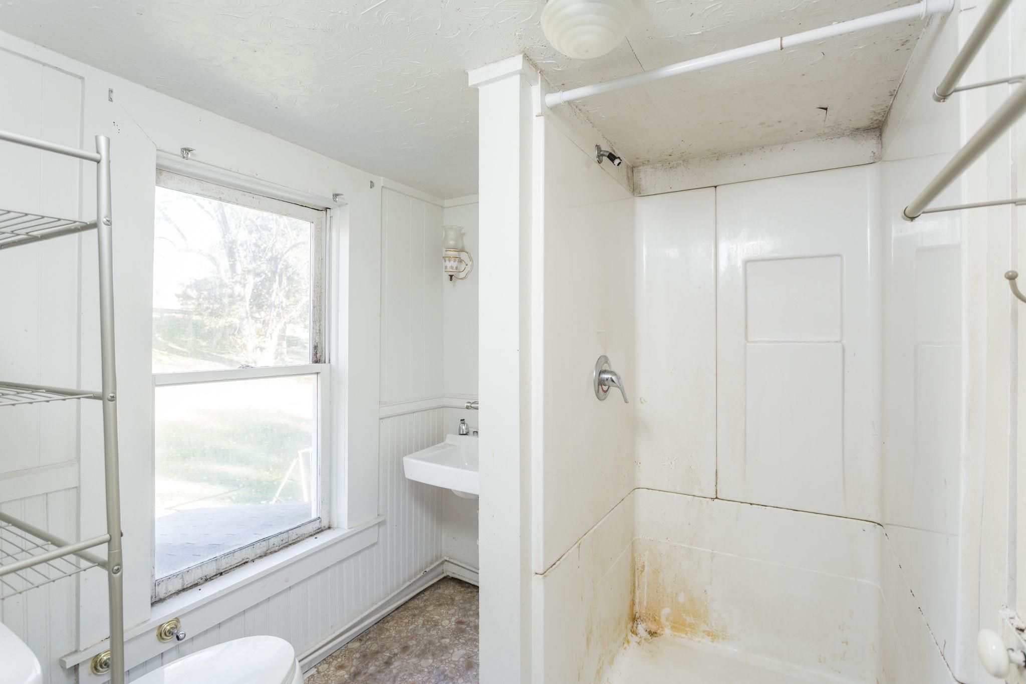 8 S CHESTNUT AVE, CRAIGSVILLE, Virginia 24430, 4 Bedrooms Bedrooms, ,1 BathroomBathrooms,Residential,8 S CHESTNUT AVE,670956 MLS # 670956 8 S CHESTNUT AVE, CRAIGSVILLE, Virginia 24430, 4 Bedrooms Bedrooms, ,1 BathroomBathrooms,Residential,8 S CHESTNUT AVE,670956 MLS # 670956