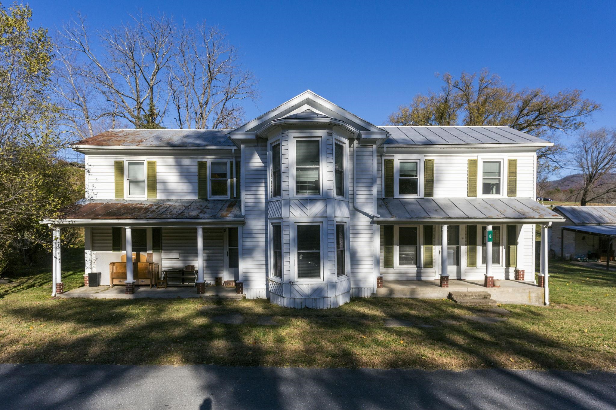 8 S CHESTNUT AVE, CRAIGSVILLE, Virginia 24430, 4 Bedrooms Bedrooms, ,1 BathroomBathrooms,Residential,8 S CHESTNUT AVE,670956 MLS # 670956 8 S CHESTNUT AVE, CRAIGSVILLE, Virginia 24430, 4 Bedrooms Bedrooms, ,1 BathroomBathrooms,Residential,8 S CHESTNUT AVE,670956 MLS # 670956