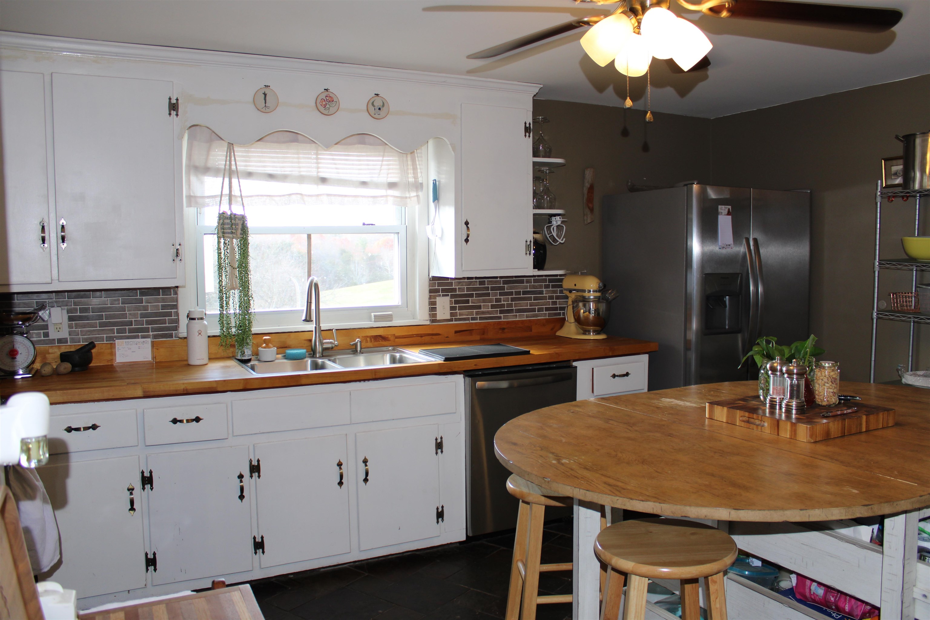 713 SAINT JAMES RD, FISHERSVILLE, Virginia 22939, 2 Bedrooms Bedrooms, ,1 BathroomBathrooms,Residential,713 SAINT JAMES RD,670958 MLS # 670958 713 SAINT JAMES RD, FISHERSVILLE, Virginia 22939, 2 Bedrooms Bedrooms, ,1 BathroomBathrooms,Residential,713 SAINT JAMES RD,670958 MLS # 670958