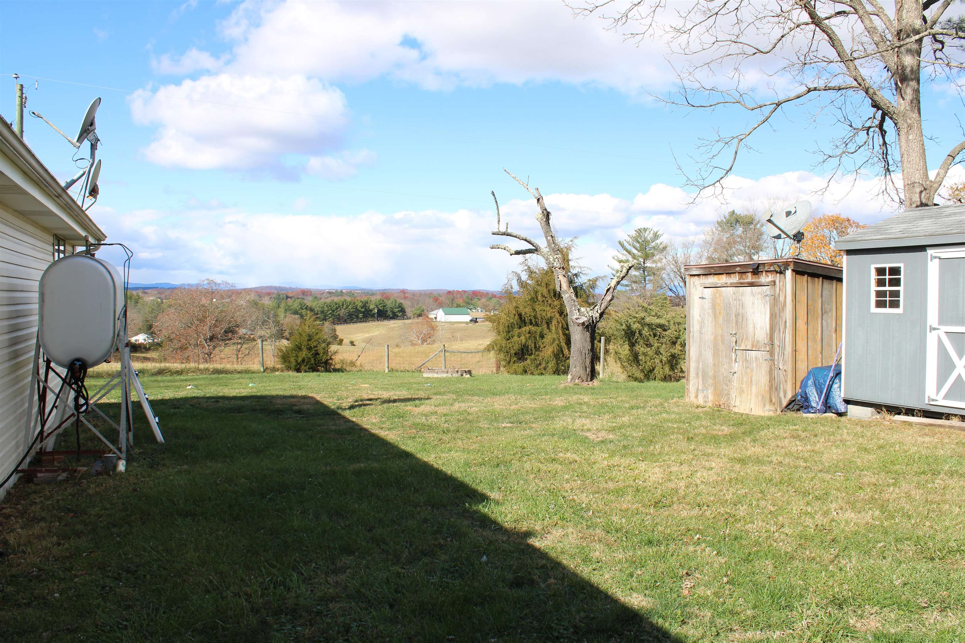 713 SAINT JAMES RD, FISHERSVILLE, Virginia 22939, 2 Bedrooms Bedrooms, ,1 BathroomBathrooms,Residential,713 SAINT JAMES RD,670958 MLS # 670958 713 SAINT JAMES RD, FISHERSVILLE, Virginia 22939, 2 Bedrooms Bedrooms, ,1 BathroomBathrooms,Residential,713 SAINT JAMES RD,670958 MLS # 670958