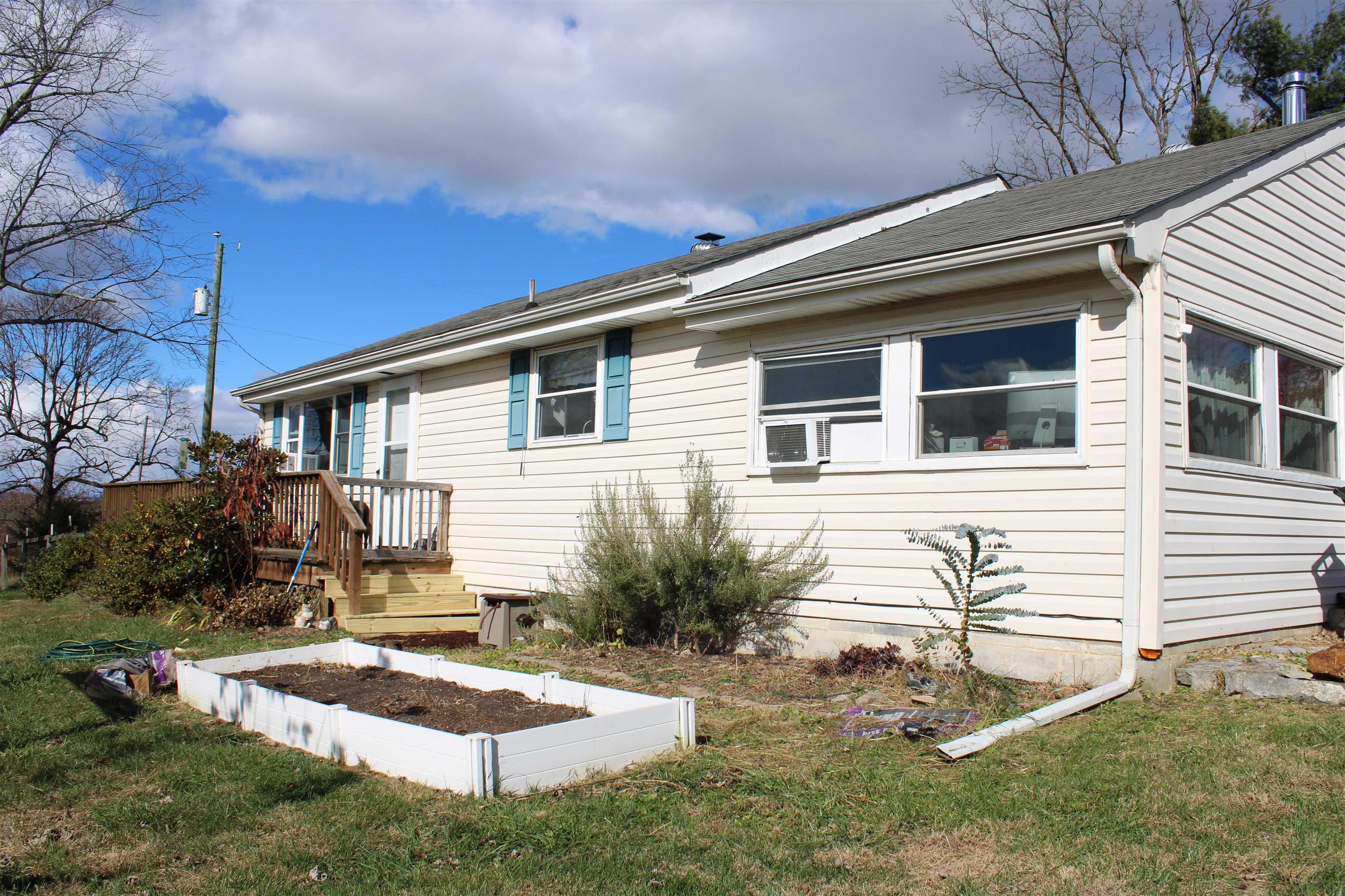 713 SAINT JAMES RD, FISHERSVILLE, Virginia 22939, 2 Bedrooms Bedrooms, ,1 BathroomBathrooms,Residential,713 SAINT JAMES RD,670958 MLS # 670958 713 SAINT JAMES RD, FISHERSVILLE, Virginia 22939, 2 Bedrooms Bedrooms, ,1 BathroomBathrooms,Residential,713 SAINT JAMES RD,670958 MLS # 670958