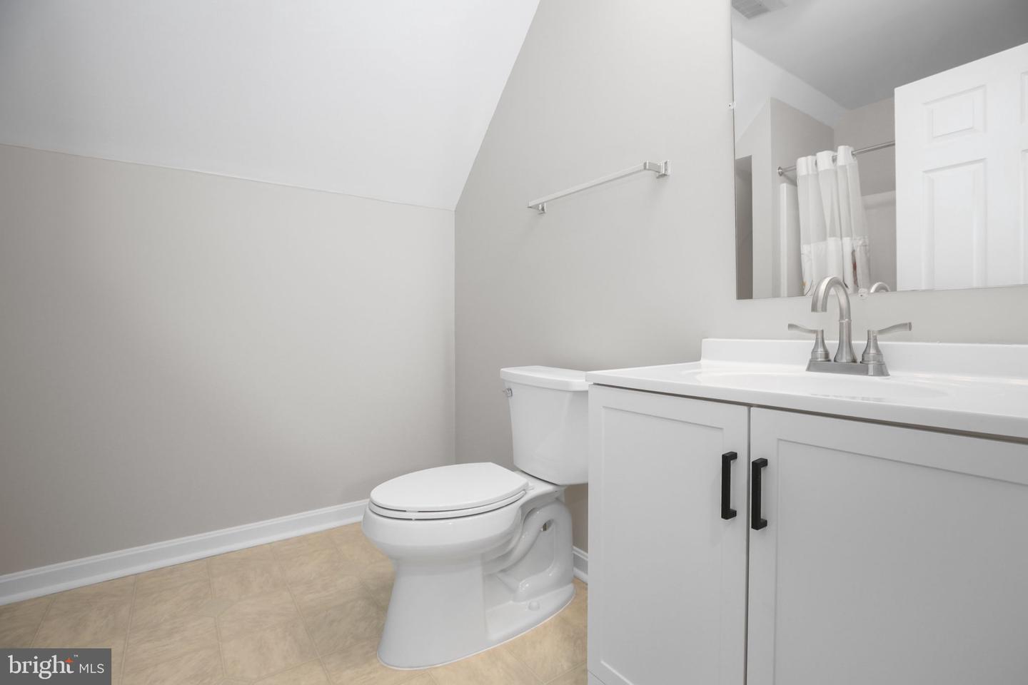 4049 MOODY TOWN RD, BUMPASS, Virginia 23024, 3 Bedrooms Bedrooms, ,3 BathroomsBathrooms,Residential,For sale,4049 MOODY TOWN RD,VALA2008528 MLS # VALA2008528