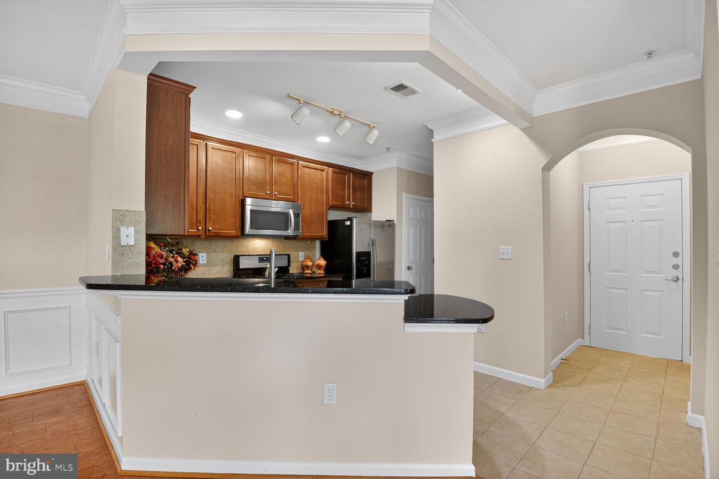 503 SUNSET VIEW TER SE #208, LEESBURG, Virginia 20175, 3 Bedrooms Bedrooms, ,2 BathroomsBathrooms,Residential,For sale,503 SUNSET VIEW TER SE #208,VALO2106208 MLS # VALO2106208