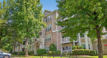503 SUNSET VIEW TER SE #208, LEESBURG, Virginia 20175, 3 Bedrooms Bedrooms, ,2 BathroomsBathrooms,Residential,For sale,503 SUNSET VIEW TER SE #208,VALO2106208 MLS # VALO2106208