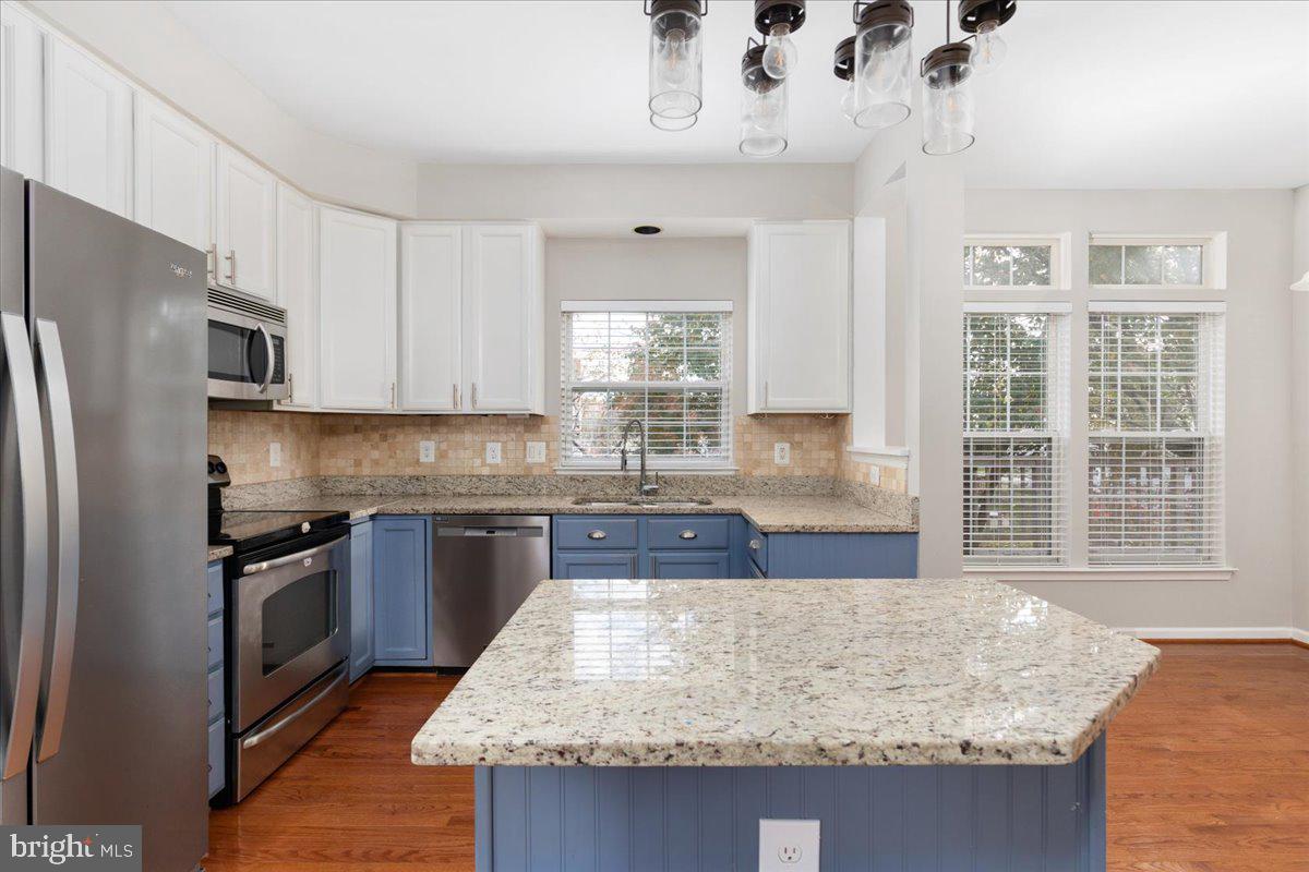 18688 POTOMAC STATION DR, LEESBURG, Virginia 20176, 4 Bedrooms Bedrooms, ,3 BathroomsBathrooms,Residential,For sale,18688 POTOMAC STATION DR,VALO2109196 MLS # VALO2109196