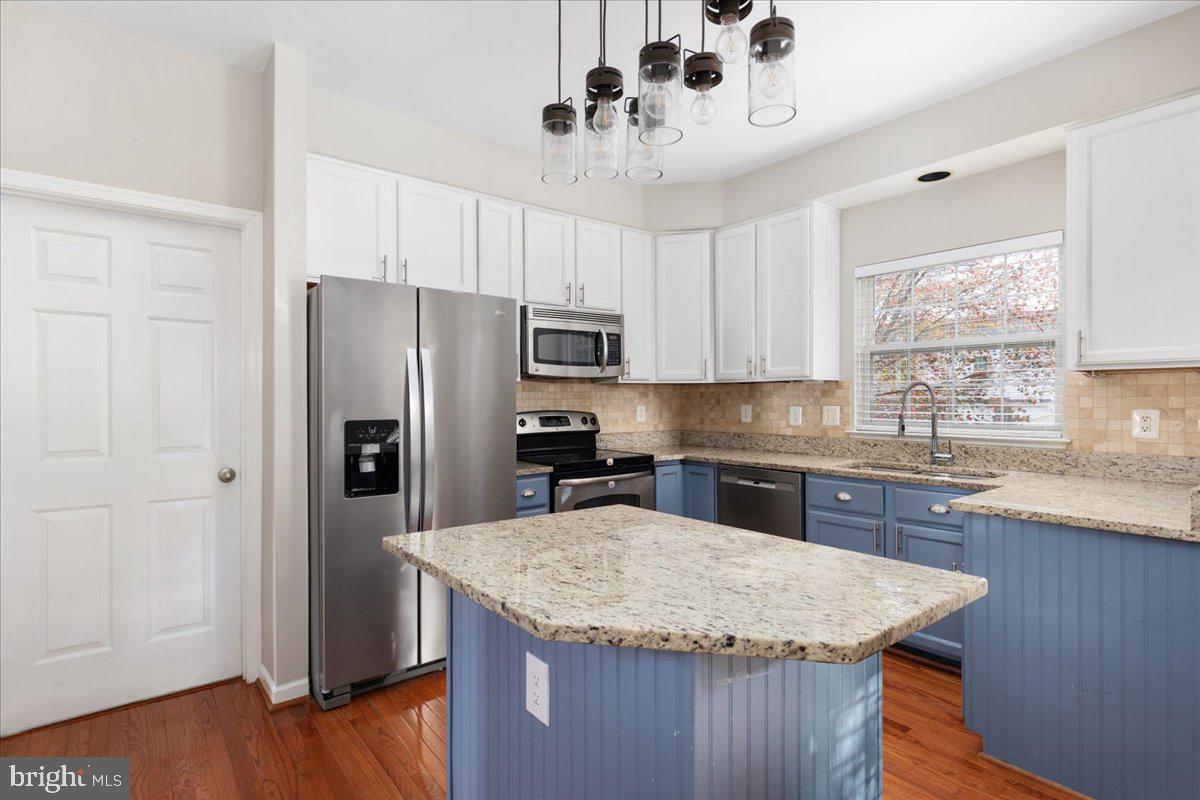 18688 POTOMAC STATION DR, LEESBURG, Virginia 20176, 4 Bedrooms Bedrooms, ,3 BathroomsBathrooms,Residential,For sale,18688 POTOMAC STATION DR,VALO2109196 MLS # VALO2109196