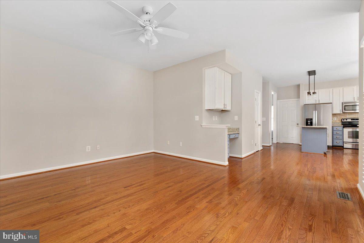 18688 POTOMAC STATION DR, LEESBURG, Virginia 20176, 4 Bedrooms Bedrooms, ,3 BathroomsBathrooms,Residential,For sale,18688 POTOMAC STATION DR,VALO2109196 MLS # VALO2109196