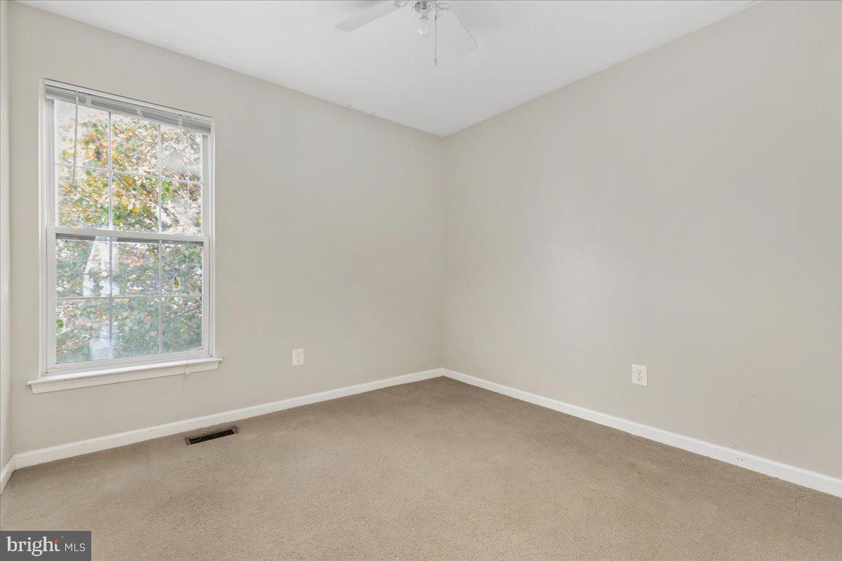 18688 POTOMAC STATION DR, LEESBURG, Virginia 20176, 4 Bedrooms Bedrooms, ,3 BathroomsBathrooms,Residential,For sale,18688 POTOMAC STATION DR,VALO2109196 MLS # VALO2109196