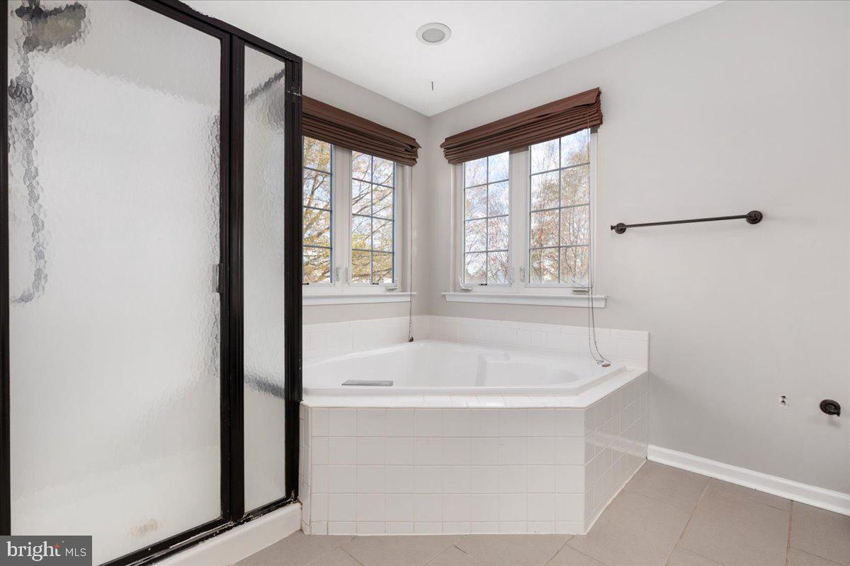 18688 POTOMAC STATION DR, LEESBURG, Virginia 20176, 4 Bedrooms Bedrooms, ,3 BathroomsBathrooms,Residential,For sale,18688 POTOMAC STATION DR,VALO2109196 MLS # VALO2109196