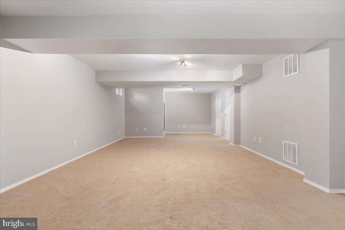 18688 POTOMAC STATION DR, LEESBURG, Virginia 20176, 4 Bedrooms Bedrooms, ,3 BathroomsBathrooms,Residential,For sale,18688 POTOMAC STATION DR,VALO2109196 MLS # VALO2109196