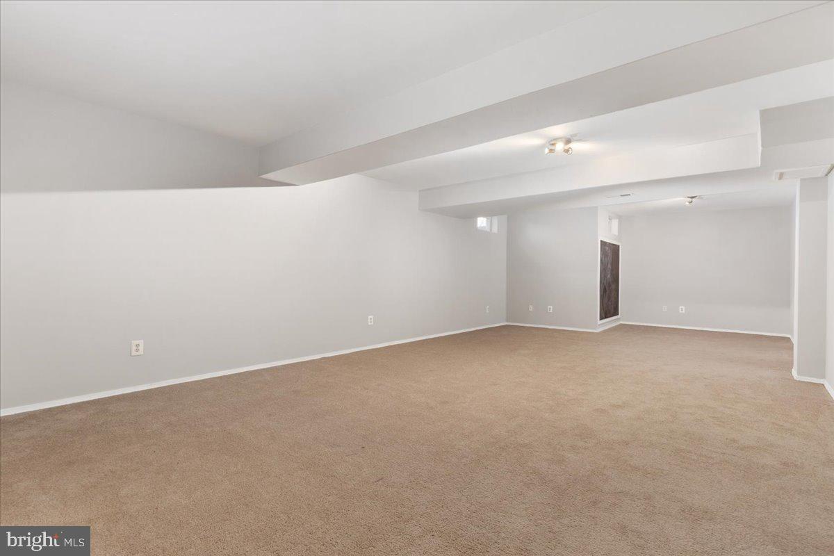 18688 POTOMAC STATION DR, LEESBURG, Virginia 20176, 4 Bedrooms Bedrooms, ,3 BathroomsBathrooms,Residential,For sale,18688 POTOMAC STATION DR,VALO2109196 MLS # VALO2109196