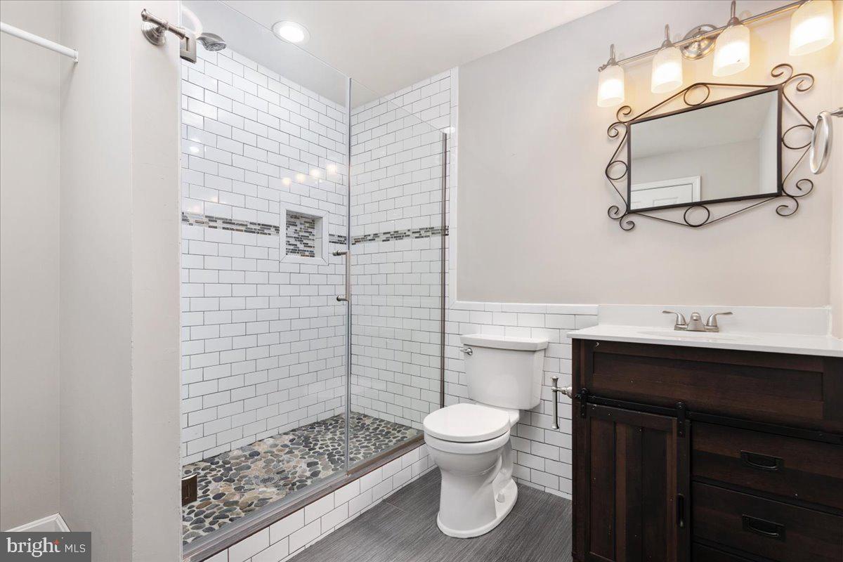 18688 POTOMAC STATION DR, LEESBURG, Virginia 20176, 4 Bedrooms Bedrooms, ,3 BathroomsBathrooms,Residential,For sale,18688 POTOMAC STATION DR,VALO2109196 MLS # VALO2109196