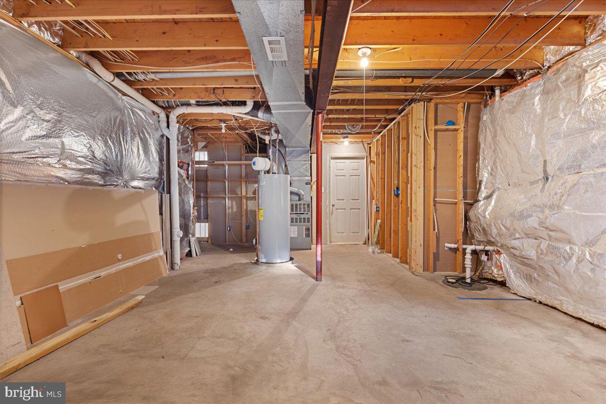 18688 POTOMAC STATION DR, LEESBURG, Virginia 20176, 4 Bedrooms Bedrooms, ,3 BathroomsBathrooms,Residential,For sale,18688 POTOMAC STATION DR,VALO2109196 MLS # VALO2109196