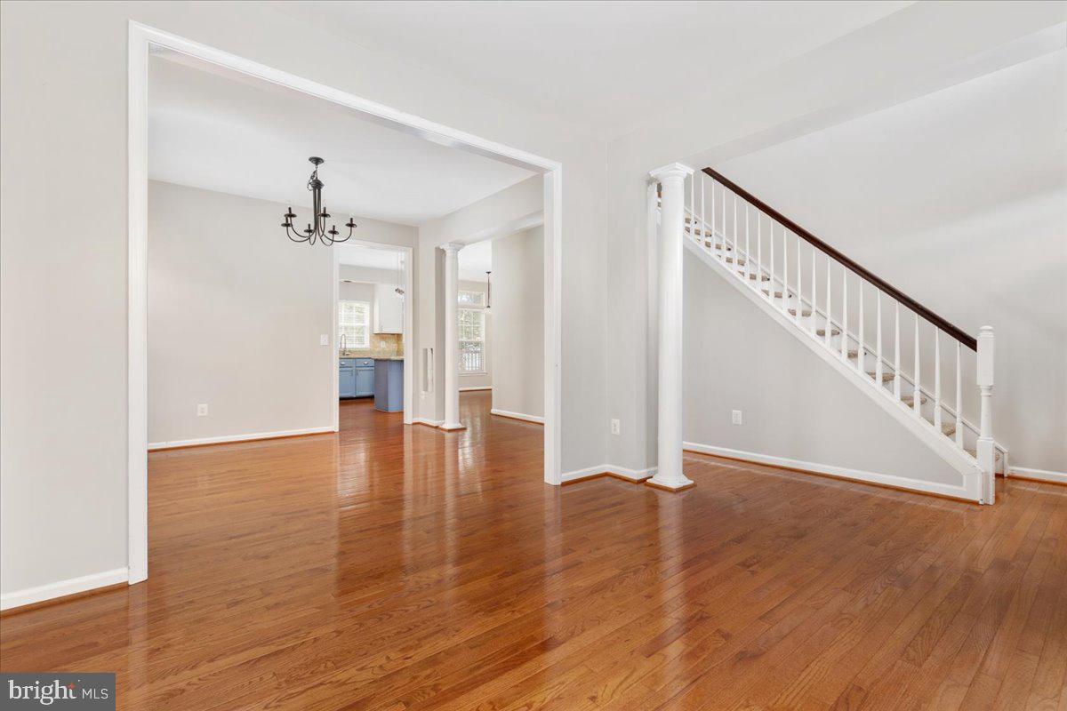 18688 POTOMAC STATION DR, LEESBURG, Virginia 20176, 4 Bedrooms Bedrooms, ,3 BathroomsBathrooms,Residential,For sale,18688 POTOMAC STATION DR,VALO2109196 MLS # VALO2109196