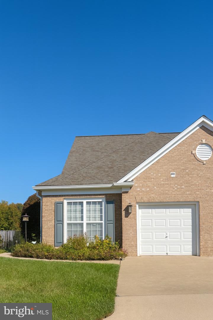 12221 SEAFORD CT, WOODBRIDGE, Virginia 22192, 3 Bedrooms Bedrooms, ,3 BathroomsBathrooms,Residential,For sale,12221 SEAFORD CT,VAPW2106306 MLS # VAPW2106306 12221 SEAFORD CT, WOODBRIDGE, Virginia 22192, 3 Bedrooms Bedrooms, ,3 BathroomsBathrooms,Residential,For sale,12221 SEAFORD CT,VAPW2106306 MLS # VAPW2106306