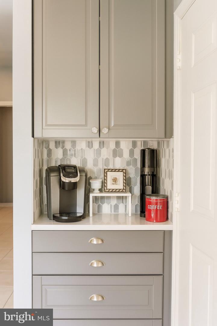 12221 SEAFORD CT, WOODBRIDGE, Virginia 22192, 3 Bedrooms Bedrooms, ,3 BathroomsBathrooms,Residential,For sale,12221 SEAFORD CT,VAPW2106306 MLS # VAPW2106306 12221 SEAFORD CT, WOODBRIDGE, Virginia 22192, 3 Bedrooms Bedrooms, ,3 BathroomsBathrooms,Residential,For sale,12221 SEAFORD CT,VAPW2106306 MLS # VAPW2106306