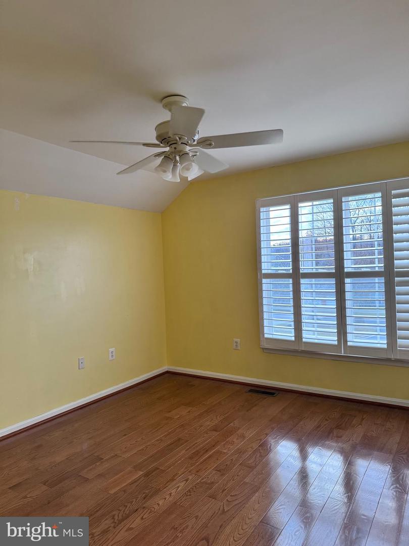 12221 SEAFORD CT, WOODBRIDGE, Virginia 22192, 3 Bedrooms Bedrooms, ,3 BathroomsBathrooms,Residential,For sale,12221 SEAFORD CT,VAPW2106306 MLS # VAPW2106306 12221 SEAFORD CT, WOODBRIDGE, Virginia 22192, 3 Bedrooms Bedrooms, ,3 BathroomsBathrooms,Residential,For sale,12221 SEAFORD CT,VAPW2106306 MLS # VAPW2106306