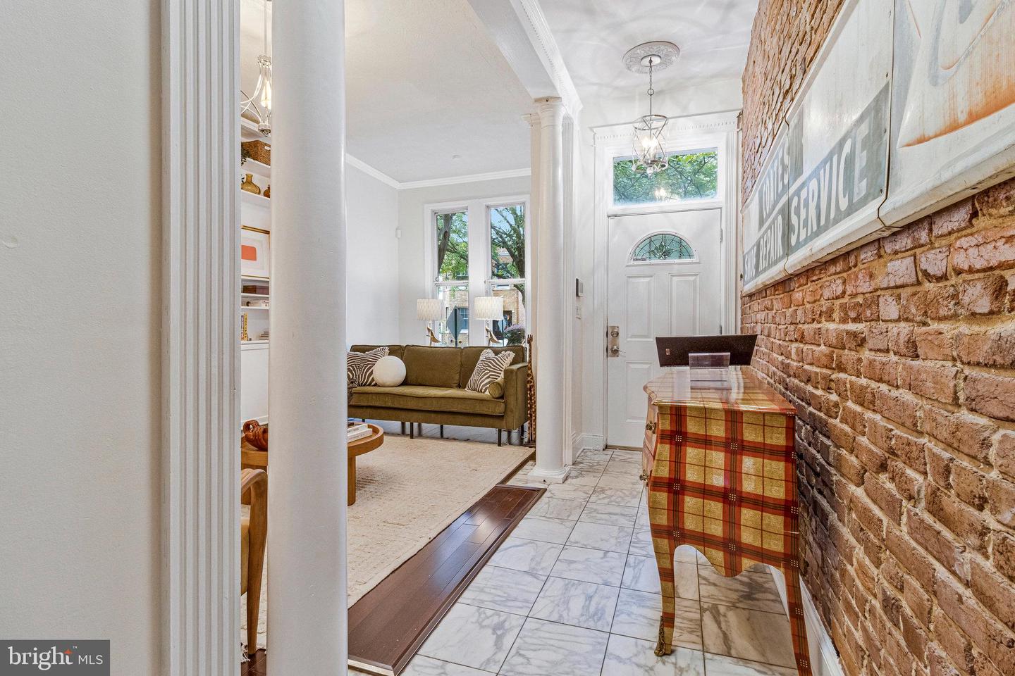 506 7TH ST NE, WASHINGTON, District Of Columbia 20002, 4 Bedrooms Bedrooms, ,2 BathroomsBathrooms,Residential,For sale,506 7TH ST NE,DCDC2229138 MLS # DCDC2229138