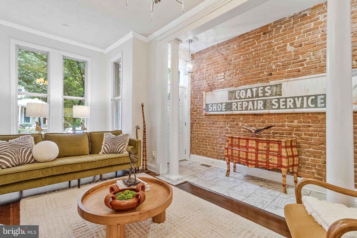 506 7TH ST NE, WASHINGTON, District Of Columbia 20002, 4 Bedrooms Bedrooms, ,2 BathroomsBathrooms,Residential,For sale,506 7TH ST NE,DCDC2229138 MLS # DCDC2229138