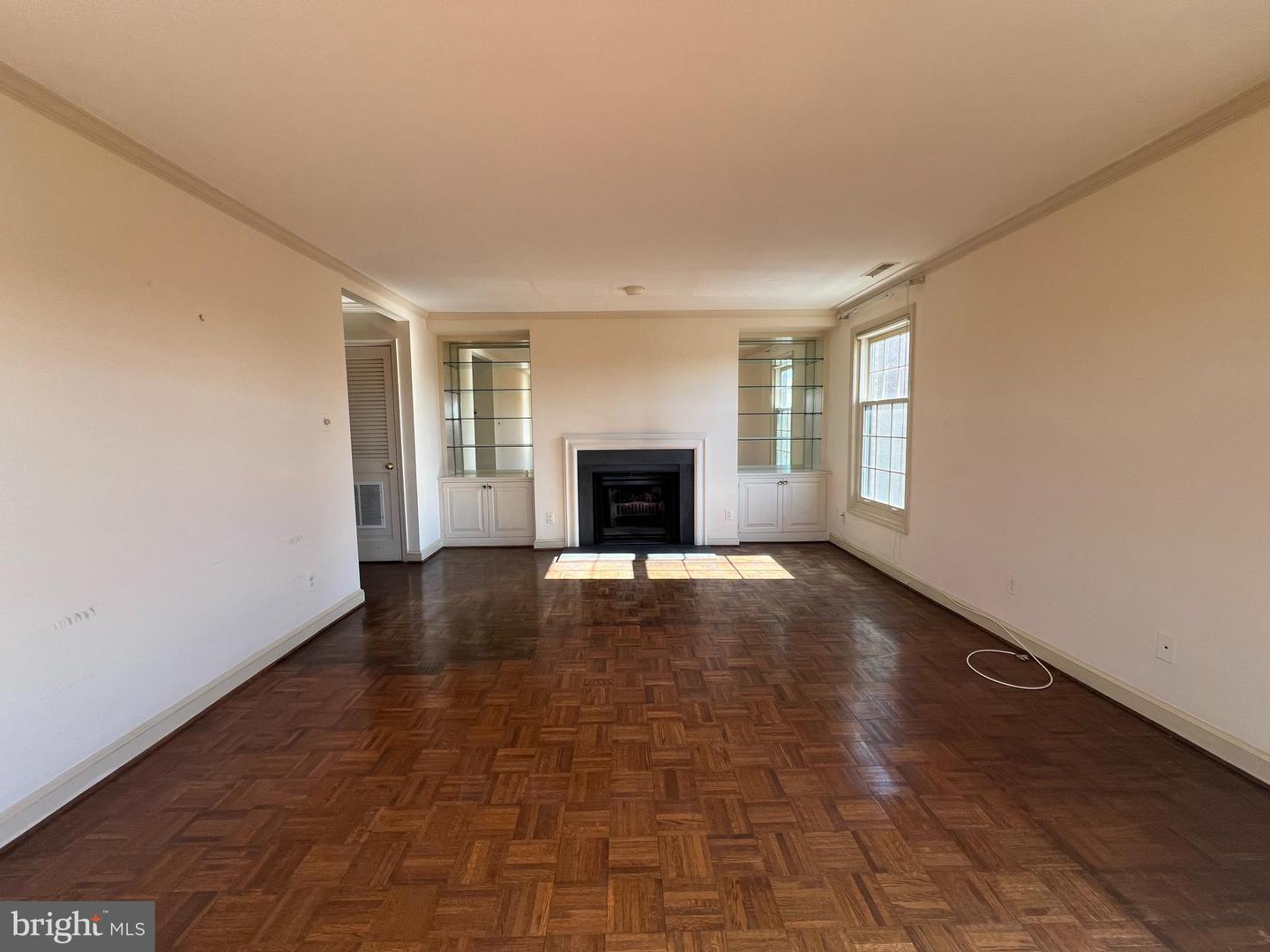 2828 WISCONSIN AVE NW #506, WASHINGTON, District Of Columbia 20007, 3 Bedrooms Bedrooms, ,2 BathroomsBathrooms,Residential,For sale,2828 WISCONSIN AVE NW #506,DCDC2230832 MLS # DCDC2230832