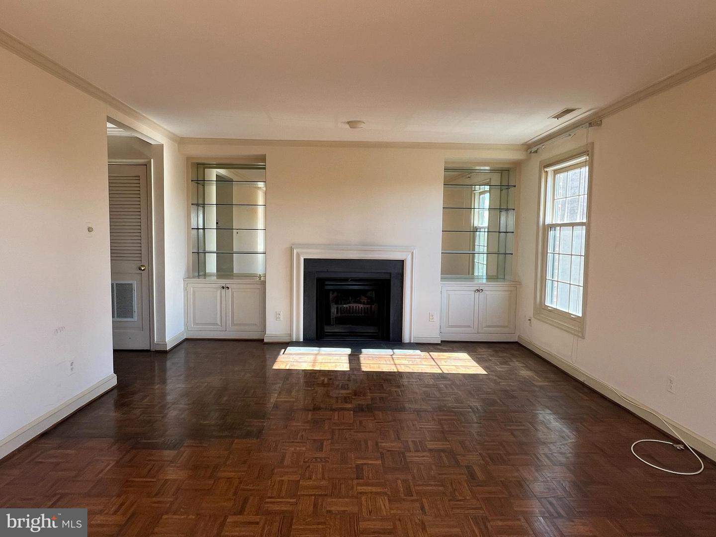 2828 WISCONSIN AVE NW #506, WASHINGTON, District Of Columbia 20007, 3 Bedrooms Bedrooms, ,2 BathroomsBathrooms,Residential,For sale,2828 WISCONSIN AVE NW #506,DCDC2230832 MLS # DCDC2230832