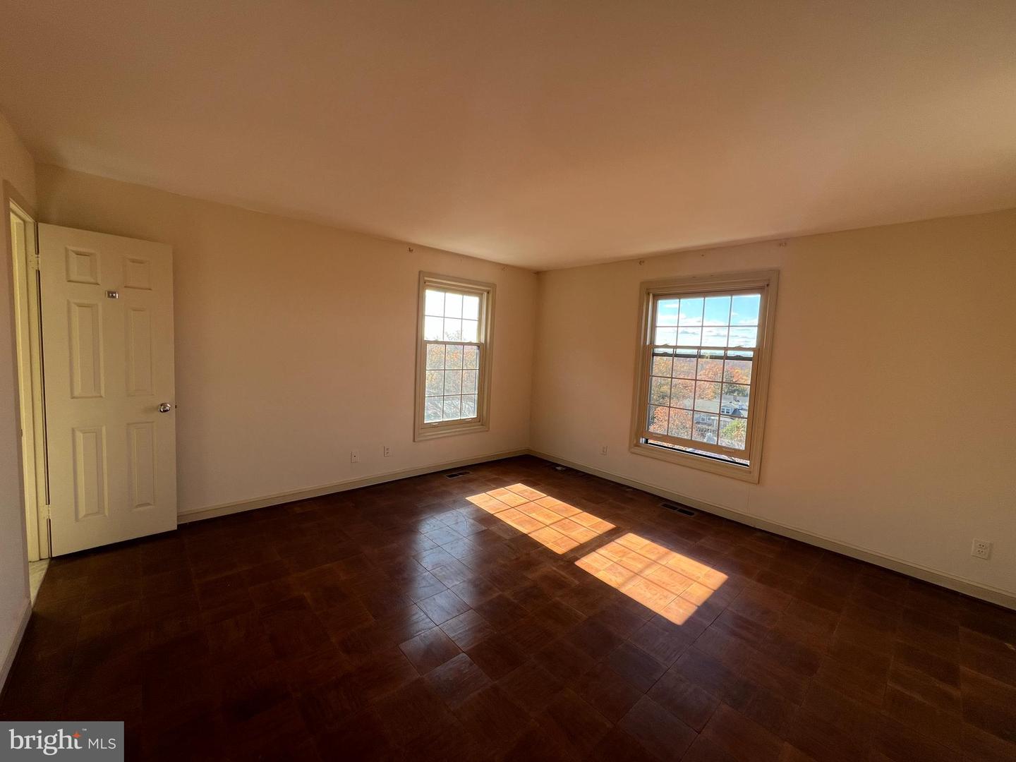 2828 WISCONSIN AVE NW #506, WASHINGTON, District Of Columbia 20007, 3 Bedrooms Bedrooms, ,2 BathroomsBathrooms,Residential,For sale,2828 WISCONSIN AVE NW #506,DCDC2230832 MLS # DCDC2230832