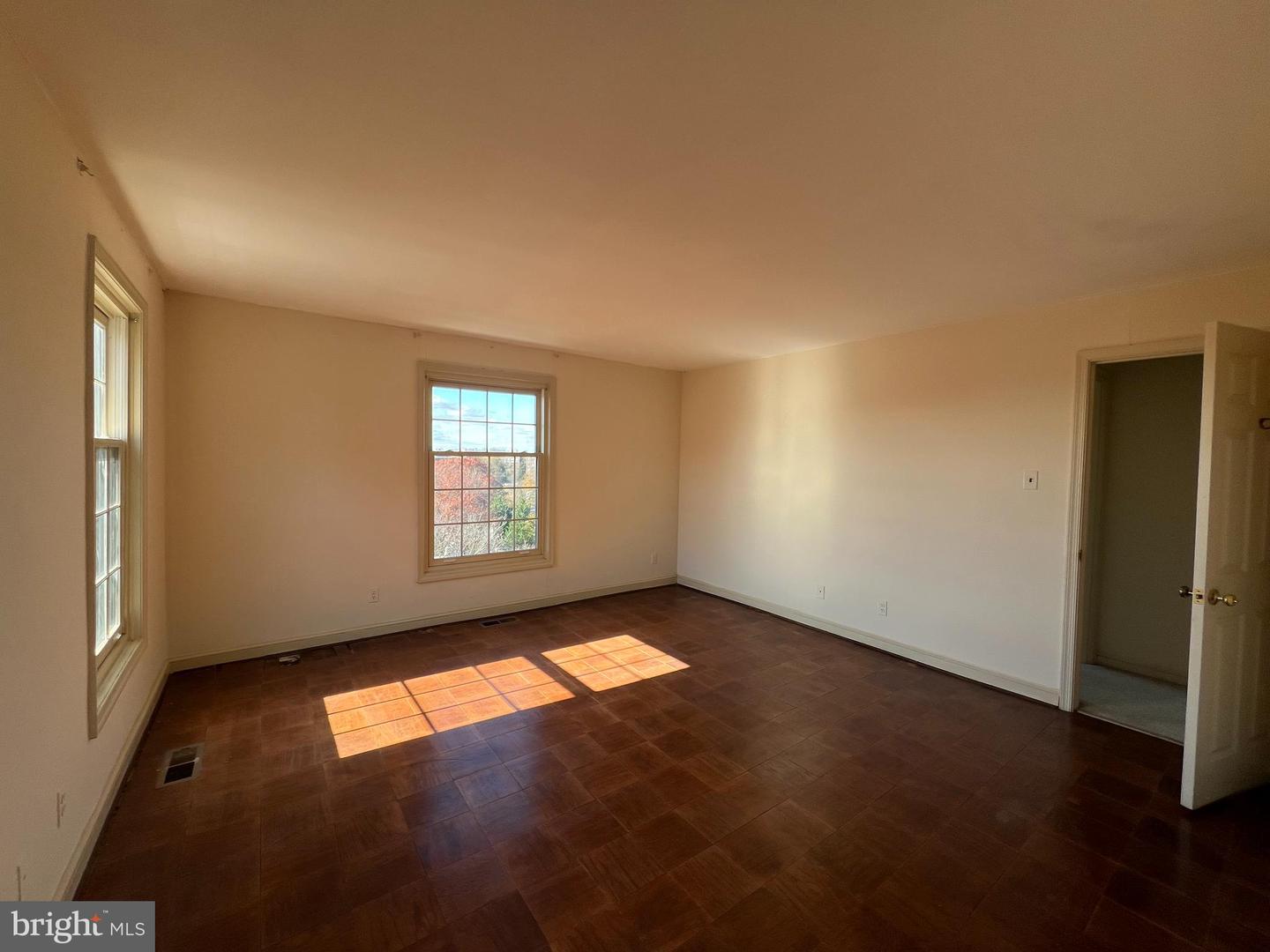 2828 WISCONSIN AVE NW #506, WASHINGTON, District Of Columbia 20007, 3 Bedrooms Bedrooms, ,2 BathroomsBathrooms,Residential,For sale,2828 WISCONSIN AVE NW #506,DCDC2230832 MLS # DCDC2230832