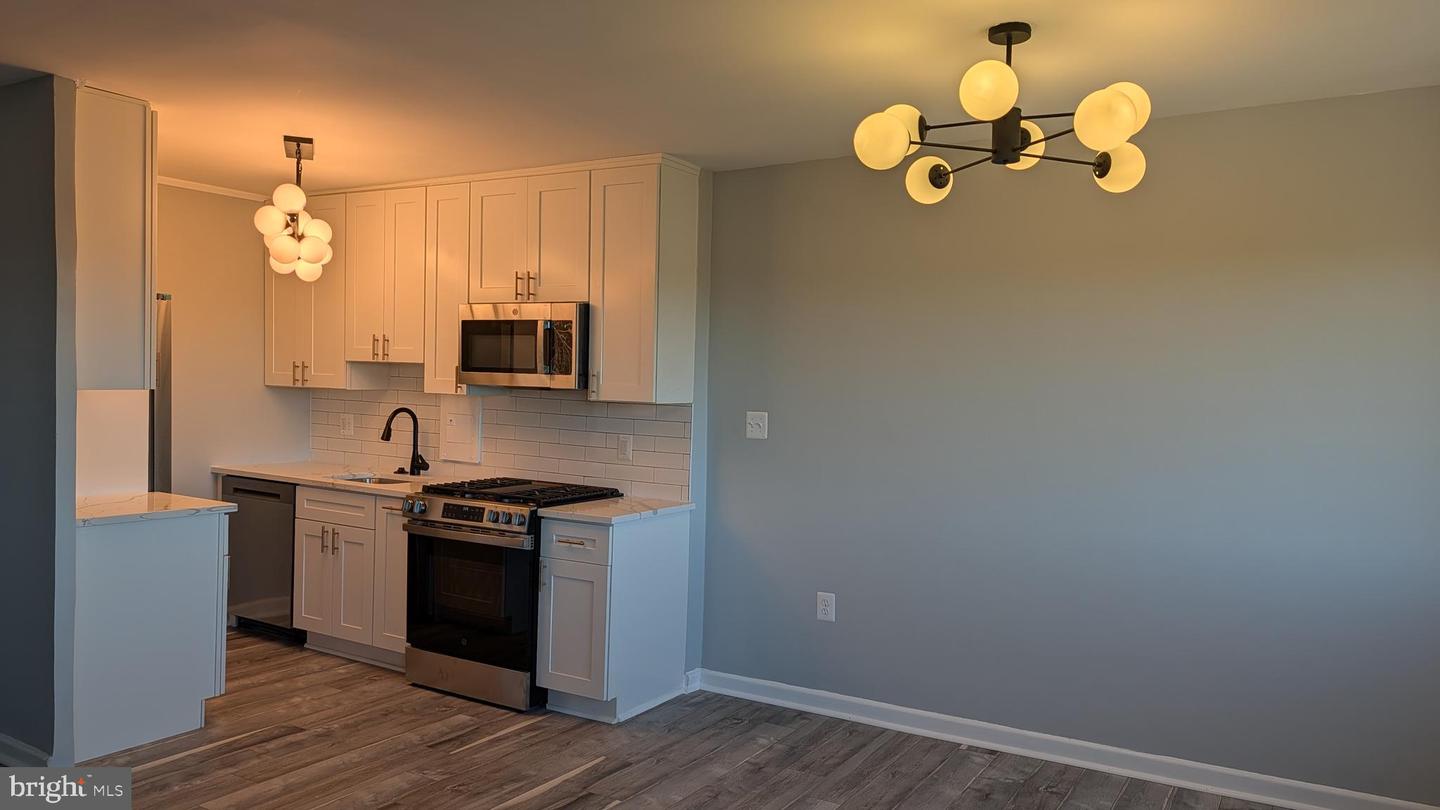 1300 S ARLINGTON RIDGE RD #702, ARLINGTON, Virginia 22202, 2 Bedrooms Bedrooms, ,1 BathroomBathrooms,Residential,For sale,1300 S ARLINGTON RIDGE RD #702,VAAR2065842 MLS # VAAR2065842 1300 S ARLINGTON RIDGE RD #702, ARLINGTON, Virginia 22202, 2 Bedrooms Bedrooms, ,1 BathroomBathrooms,Residential,For sale,1300 S ARLINGTON RIDGE RD #702,VAAR2065842 MLS # VAAR2065842