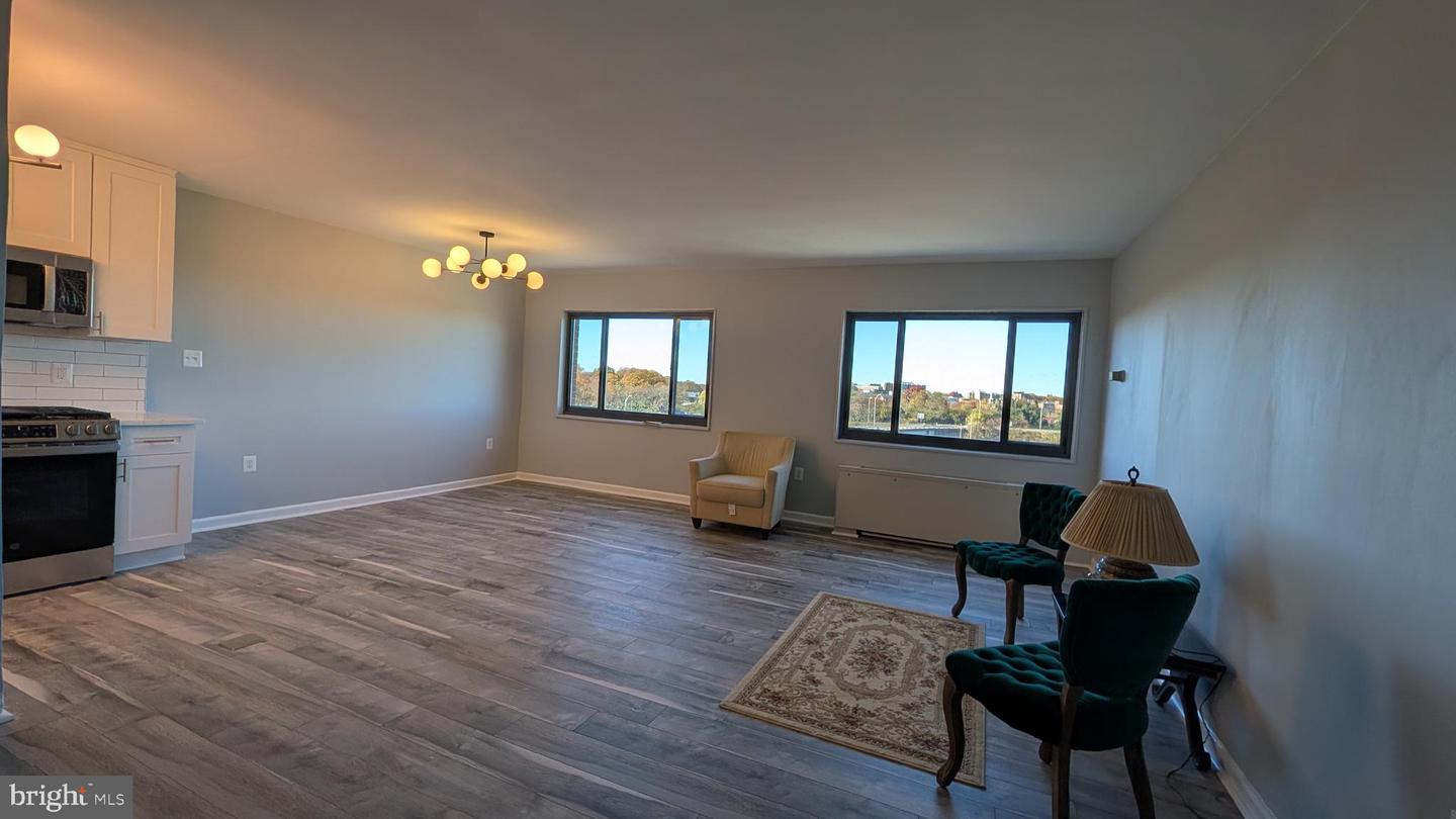 1300 S ARLINGTON RIDGE RD #702, ARLINGTON, Virginia 22202, 2 Bedrooms Bedrooms, ,1 BathroomBathrooms,Residential,For sale,1300 S ARLINGTON RIDGE RD #702,VAAR2065842 MLS # VAAR2065842 1300 S ARLINGTON RIDGE RD #702, ARLINGTON, Virginia 22202, 2 Bedrooms Bedrooms, ,1 BathroomBathrooms,Residential,For sale,1300 S ARLINGTON RIDGE RD #702,VAAR2065842 MLS # VAAR2065842