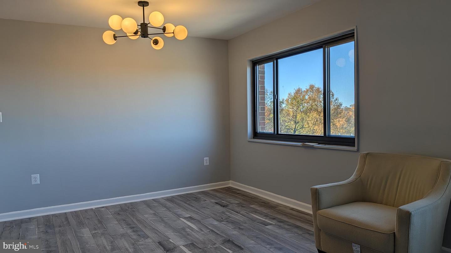 1300 S ARLINGTON RIDGE RD #702, ARLINGTON, Virginia 22202, 2 Bedrooms Bedrooms, ,1 BathroomBathrooms,Residential,For sale,1300 S ARLINGTON RIDGE RD #702,VAAR2065842 MLS # VAAR2065842 1300 S ARLINGTON RIDGE RD #702, ARLINGTON, Virginia 22202, 2 Bedrooms Bedrooms, ,1 BathroomBathrooms,Residential,For sale,1300 S ARLINGTON RIDGE RD #702,VAAR2065842 MLS # VAAR2065842