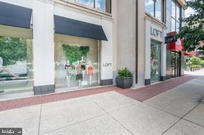 1300 S ARLINGTON RIDGE RD #702, ARLINGTON, Virginia 22202, 2 Bedrooms Bedrooms, ,1 BathroomBathrooms,Residential,For sale,1300 S ARLINGTON RIDGE RD #702,VAAR2065842 MLS # VAAR2065842 1300 S ARLINGTON RIDGE RD #702, ARLINGTON, Virginia 22202, 2 Bedrooms Bedrooms, ,1 BathroomBathrooms,Residential,For sale,1300 S ARLINGTON RIDGE RD #702,VAAR2065842 MLS # VAAR2065842