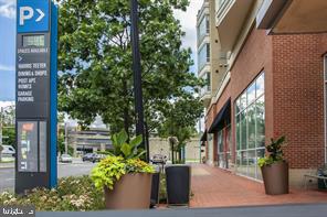 1300 S ARLINGTON RIDGE RD #702, ARLINGTON, Virginia 22202, 2 Bedrooms Bedrooms, ,1 BathroomBathrooms,Residential,For sale,1300 S ARLINGTON RIDGE RD #702,VAAR2065842 MLS # VAAR2065842 1300 S ARLINGTON RIDGE RD #702, ARLINGTON, Virginia 22202, 2 Bedrooms Bedrooms, ,1 BathroomBathrooms,Residential,For sale,1300 S ARLINGTON RIDGE RD #702,VAAR2065842 MLS # VAAR2065842