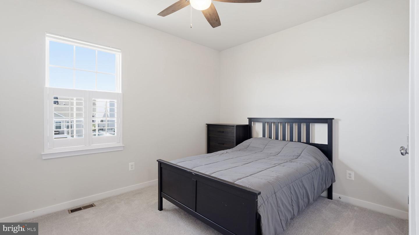 2124 BERWICK DR, JEFFERSONTON, Virginia 22724, 5 Bedrooms Bedrooms, ,3 BathroomsBathrooms,Residential,For sale,2124 BERWICK DR,VACU2012000 MLS # VACU2012000 2124 BERWICK DR, JEFFERSONTON, Virginia 22724, 5 Bedrooms Bedrooms, ,3 BathroomsBathrooms,Residential,For sale,2124 BERWICK DR,VACU2012000 MLS # VACU2012000